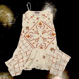 Cute Urban outfitters flower pattern dress.